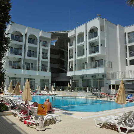 فندق Club Atrium & مرمريس