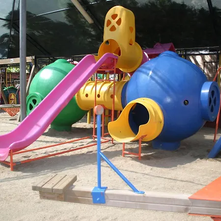 فندق Club Atrium & مرمريس