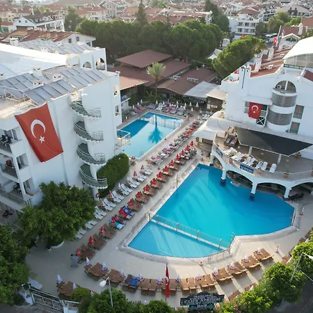 فندق Club Atrium & 3*