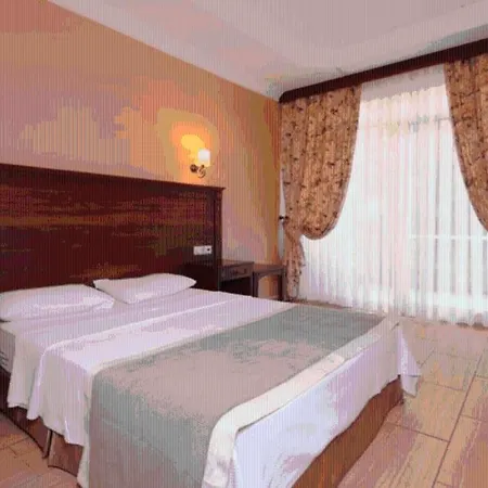 Club Atrium & Hotel