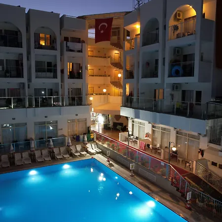 Club Atrium & Hotel 3*