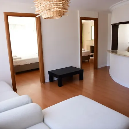 Club Atrium & Hotel