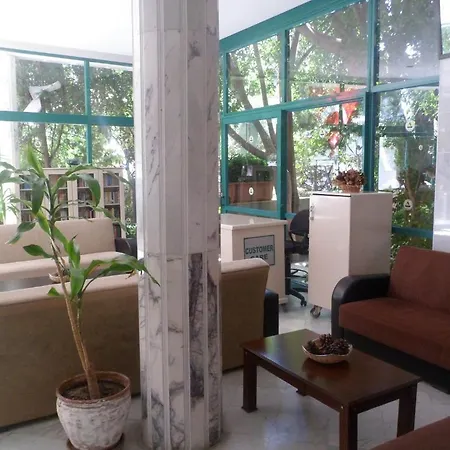 Hotel Club Atrium &