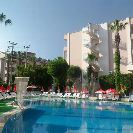Club Atrium & Hotel 3*