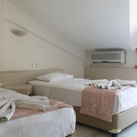 Hotel Club Atrium &